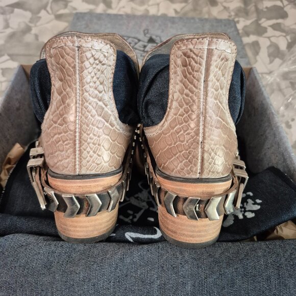 Blade Taupe Croco Size 8 Freebird by Steven NWT - Picture 8 of 9